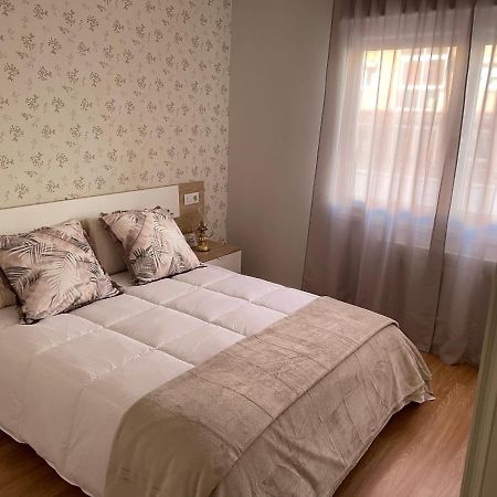 Apartamento Cuatro Estaciones Calahorra Kültér fotó
