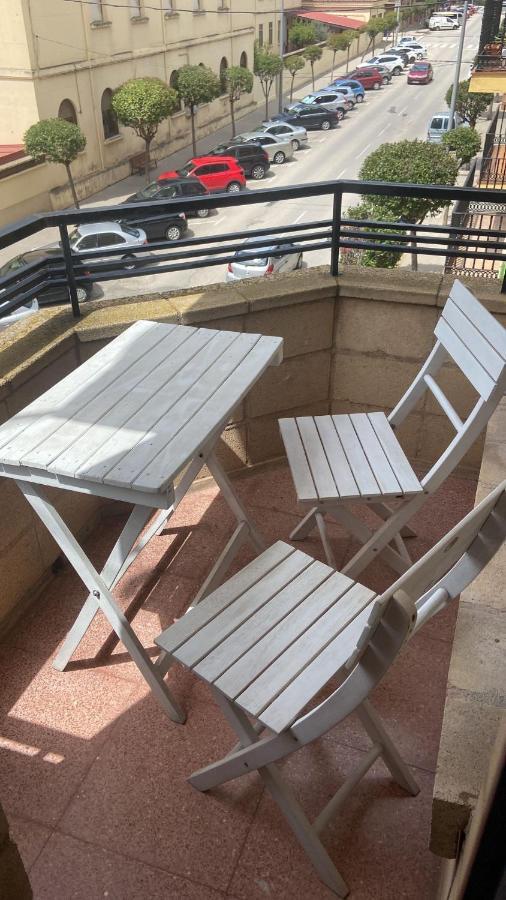 Apartamento Cuatro Estaciones Calahorra Kültér fotó
